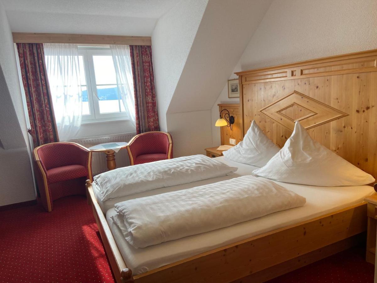 Seehotel Schaepfle ユーバーリンゲン エクステリア 写真