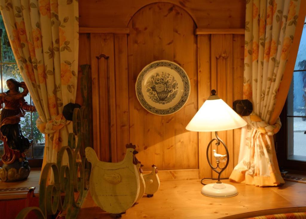 Seehotel Schaepfle ユーバーリンゲン エクステリア 写真