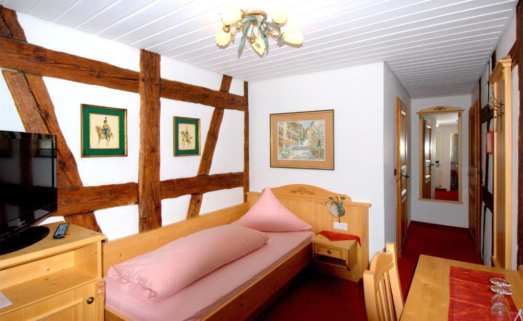 Seehotel Schaepfle ユーバーリンゲン エクステリア 写真