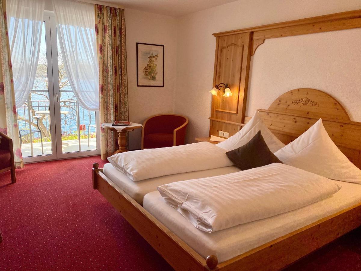 Seehotel Schaepfle ユーバーリンゲン エクステリア 写真